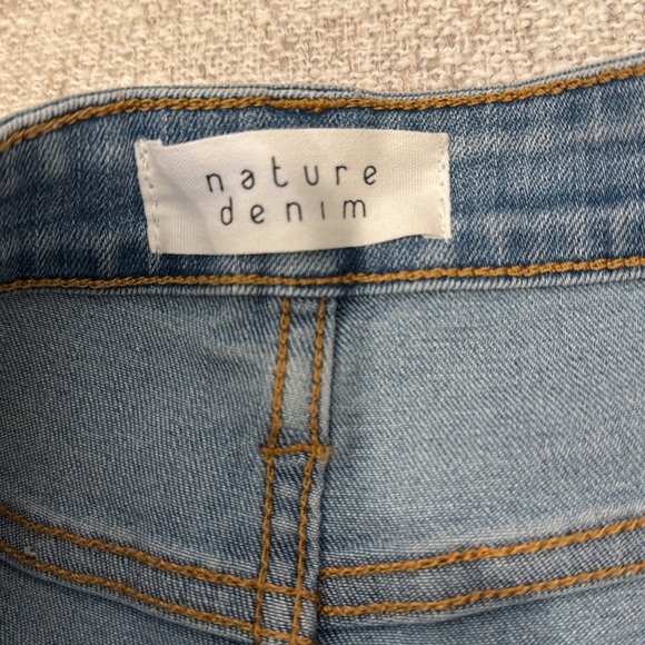 Size large womens denim shorts- never worn. Brand is Nature Denim - Picture 2 of 3